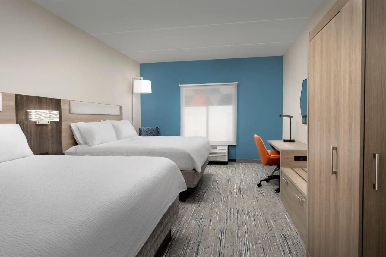 Express & Knoxville-clinton By Ihg 2* Clinton