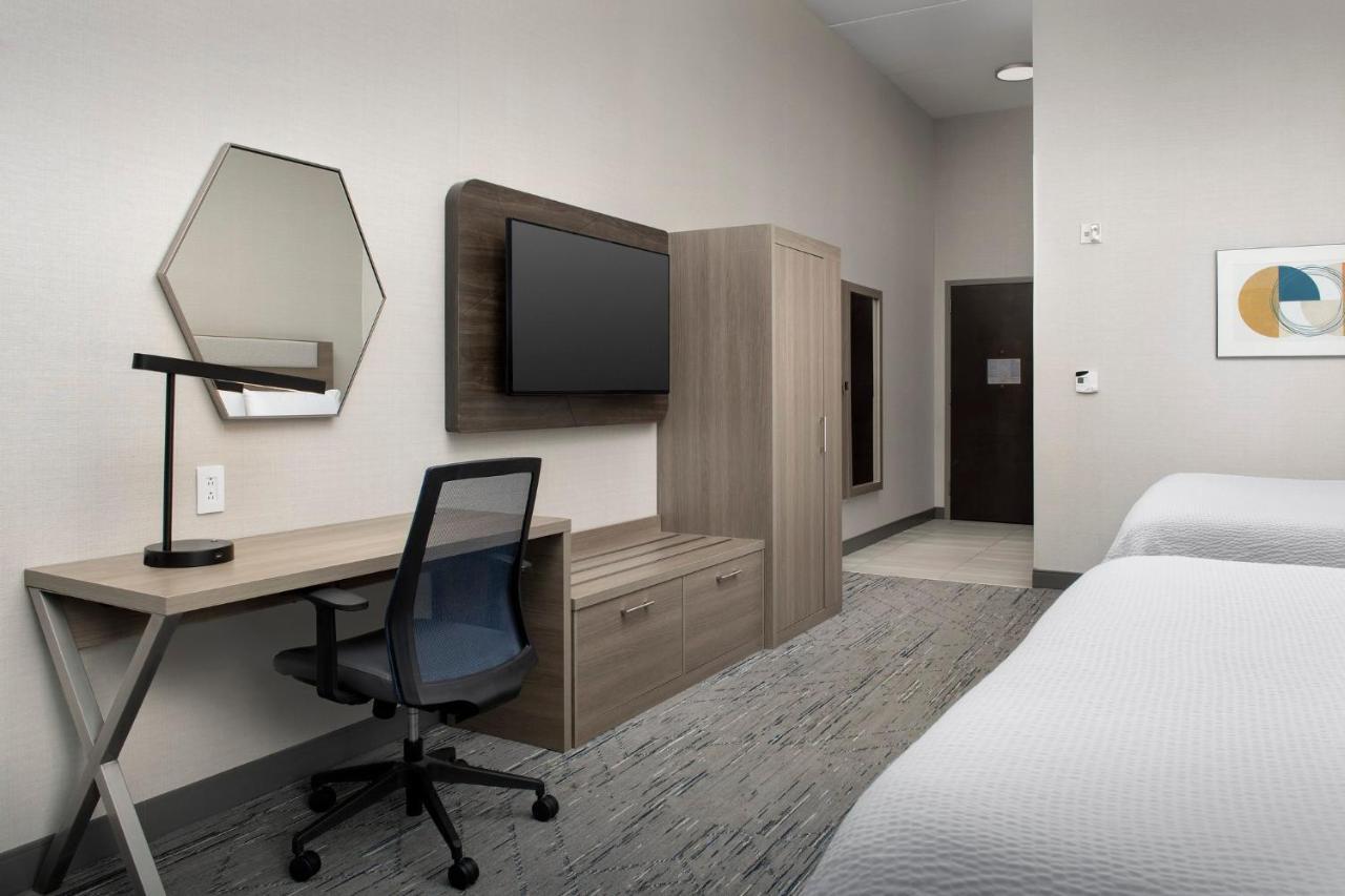 Hotel Express & Knoxville-clinton By Ihg