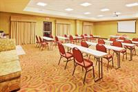 Express & Knoxville-clinton By Ihg Hotel