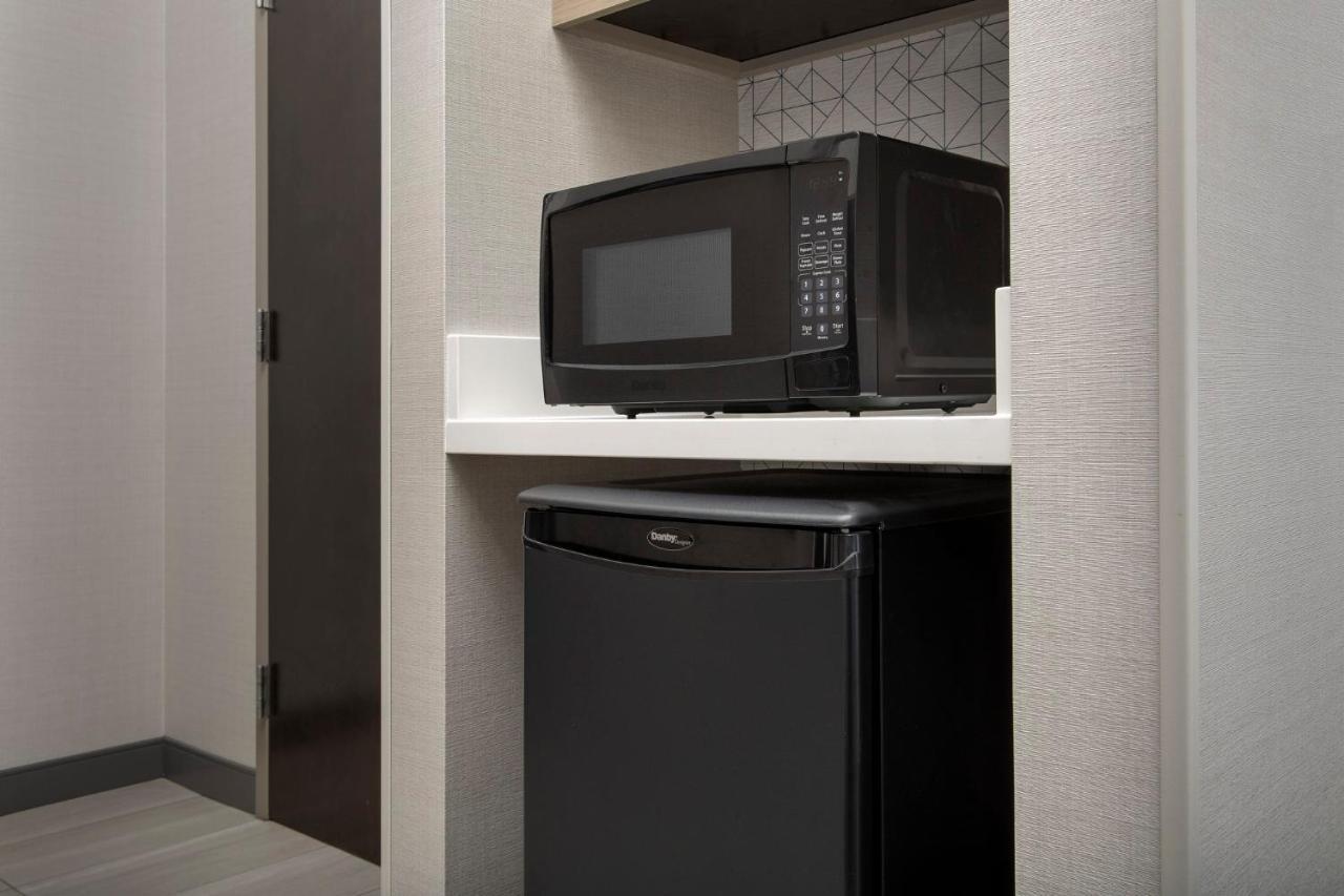 Hotel Express & Knoxville-clinton By Ihg